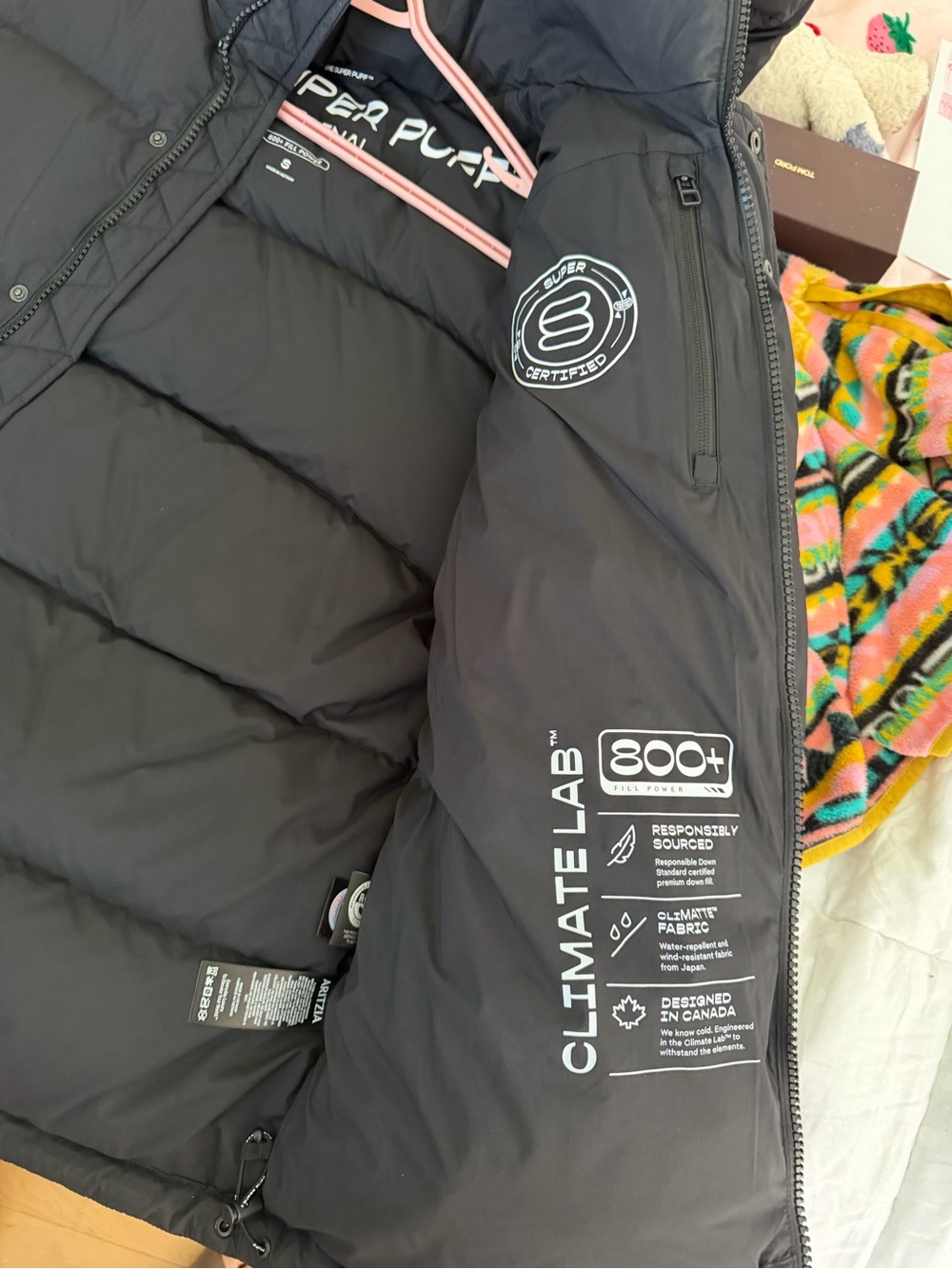 Aritzia SuperPuff Jacket - Picture 3 of 5
